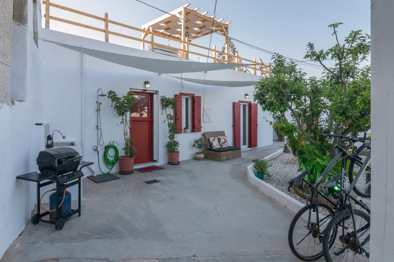 Milos Guesthouse Triovasálos Exterior photo